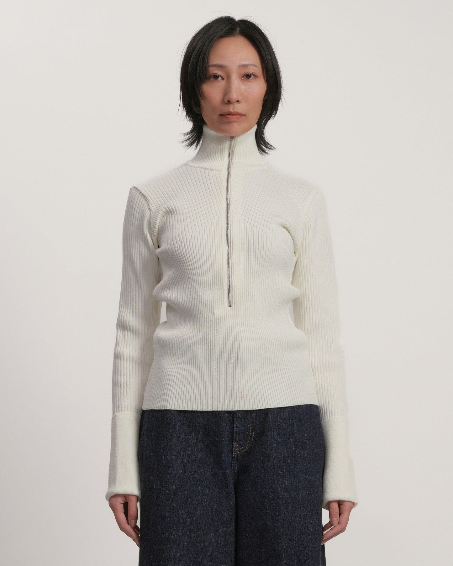 DOLK zipper fly High neck knit WHITE LIVINGTONE OFFICIAL WEB STORE