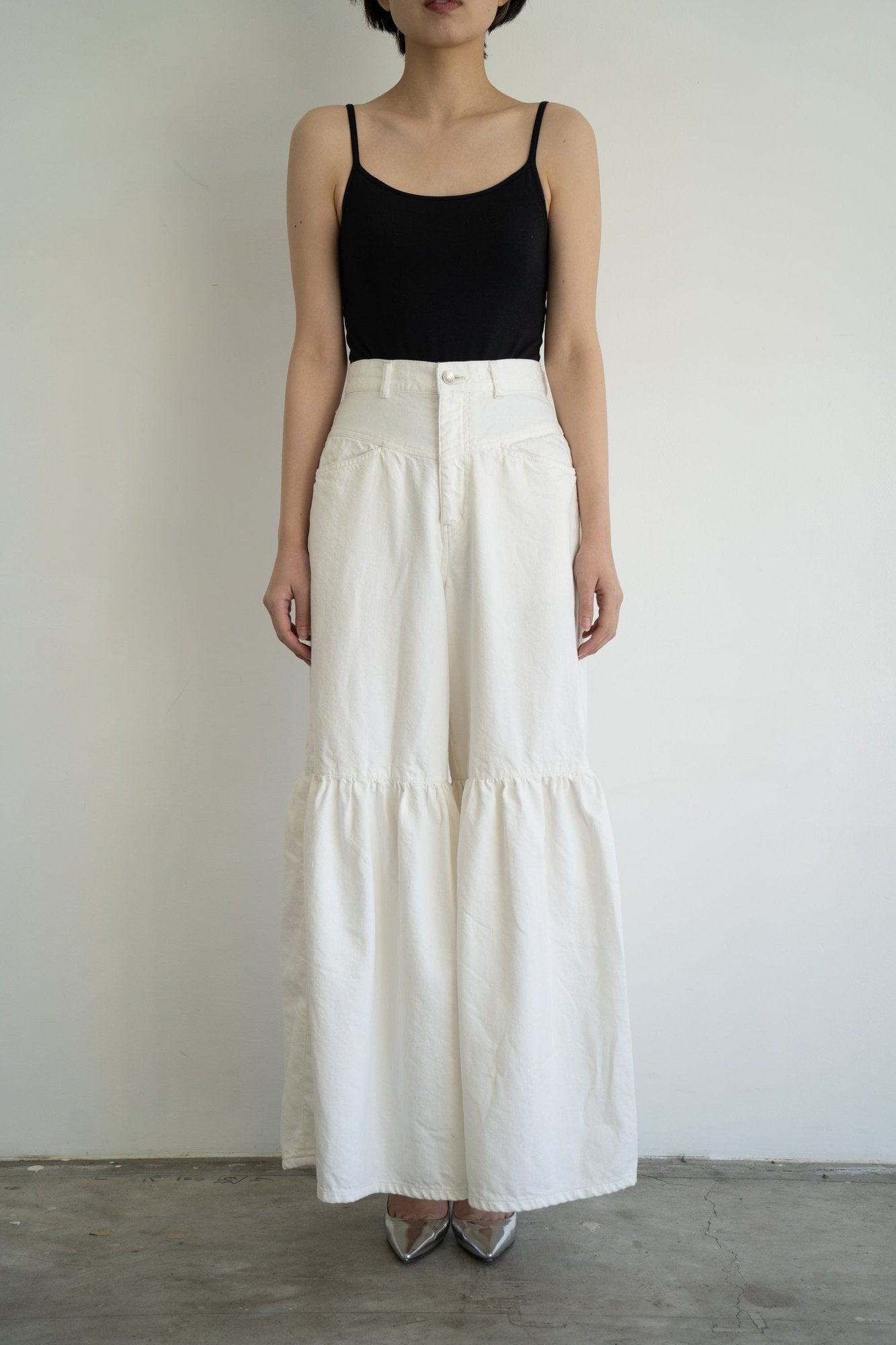 VHILS WHITE LIVINGTONE OFFICIAL WEB STORE