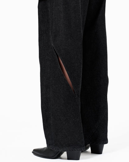 NAJA - Crazy pattern with slit BLACK LIVINGTONE OFFICIAL WEB STORE