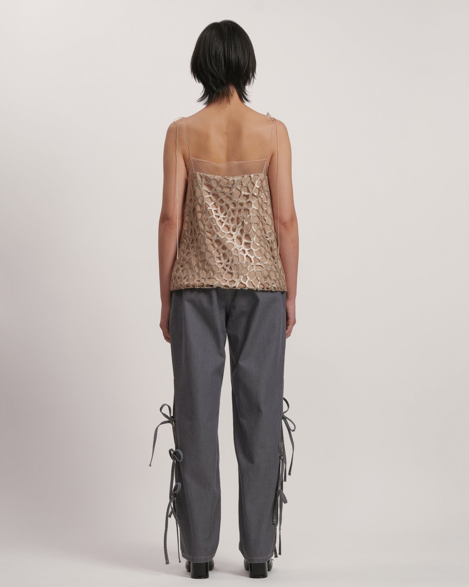 Spangle lace trim cami top GOLD LIVINGTONE OFFICIAL WEB STORE