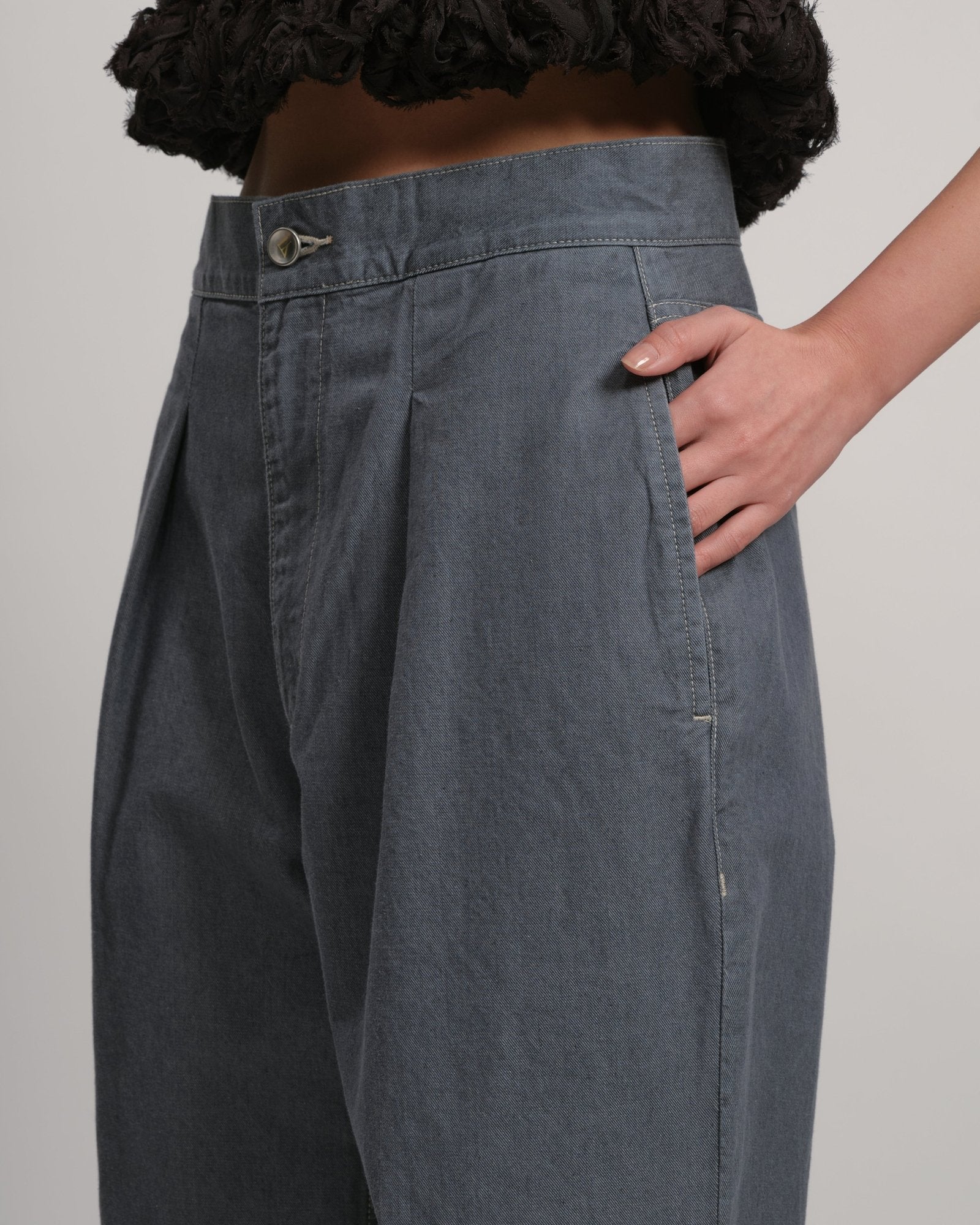 JAZ - Side slit with bow GREY LIVINGTONE OFFICIAL WEB STORE