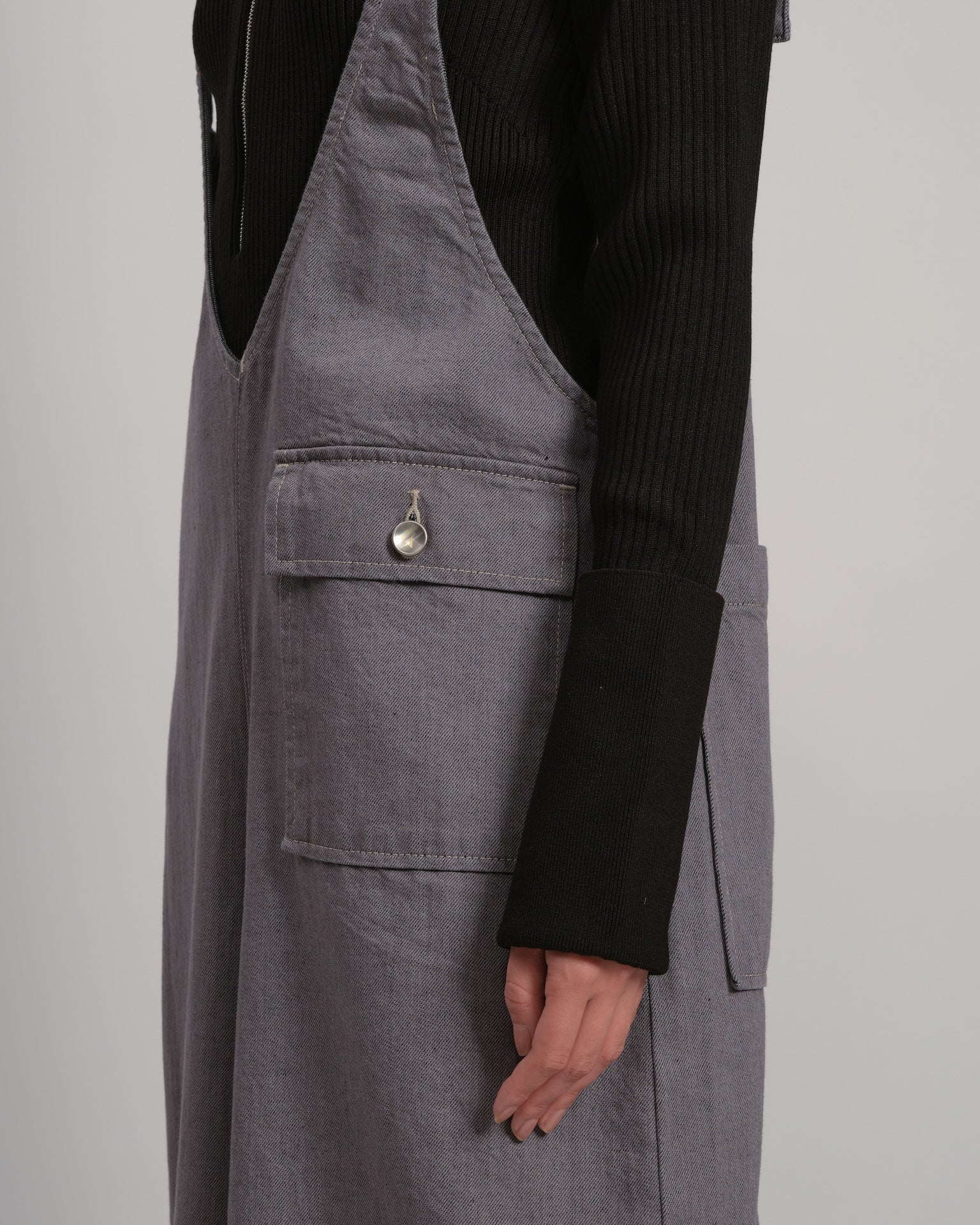 THIERRY - Deep v salopette GREY LIVINGTONE OFFICIAL WEB STORE
