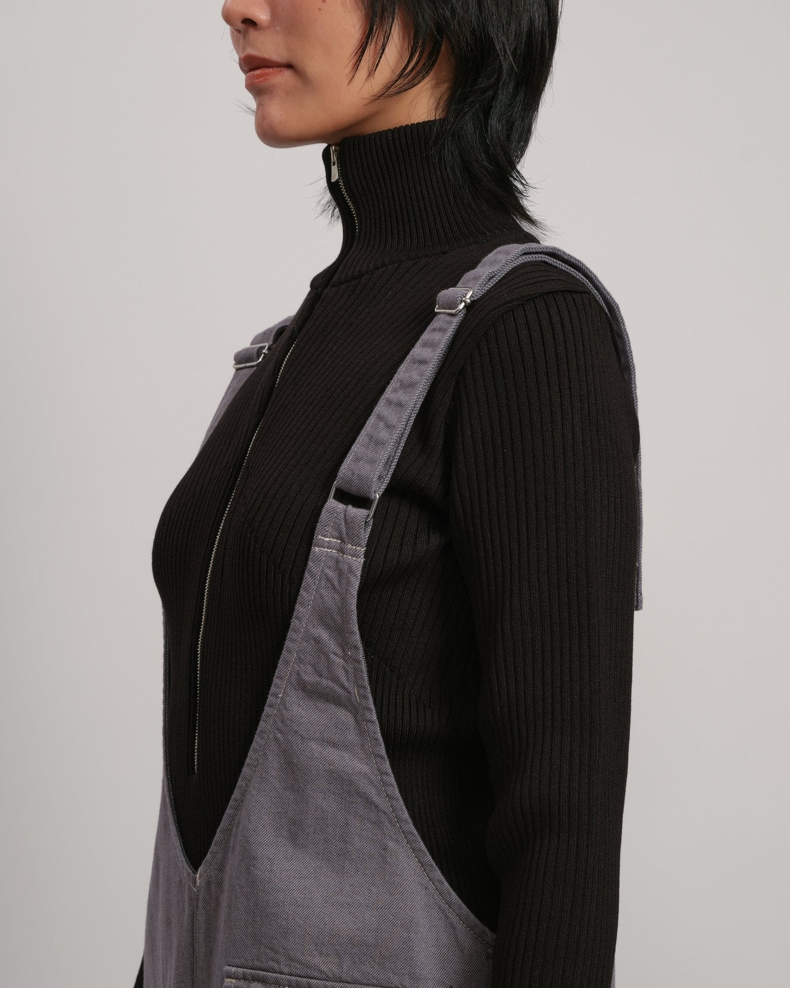 THIERRY - Deep v salopette LT BLUE LIVINGTONE OFFICIAL WEB STORE